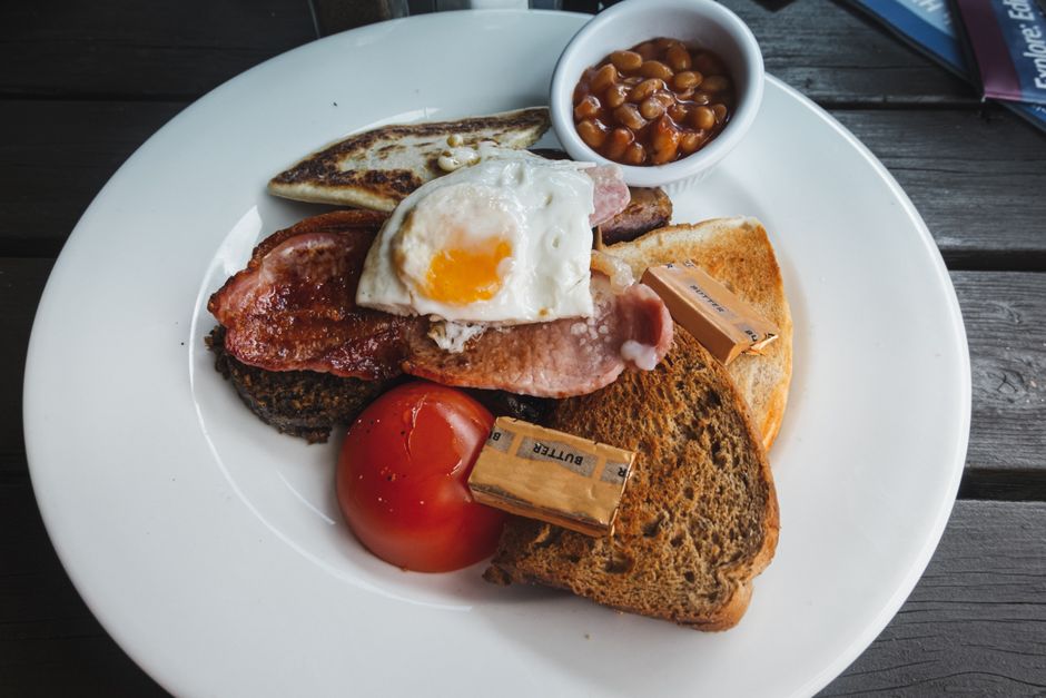 British Hotel Dining: From Breakfast to Dinner